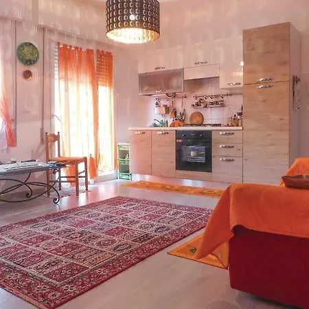Orange House Lägenhet